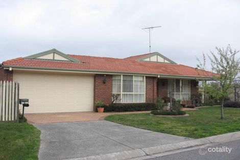 Property photo of 4 Matheson Court Berwick VIC 3806