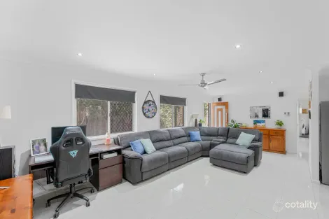 Property photo of 9 Yellowpatch Avenue Clinton QLD 4680