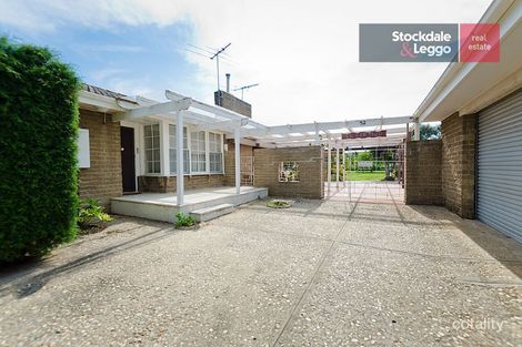 Property photo of 52 Banksia Grove Tullamarine VIC 3043