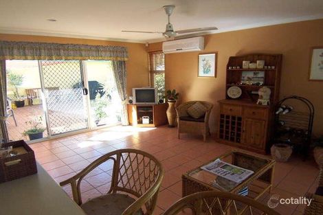 Property photo of 1 Naldham Close Forest Lake QLD 4078