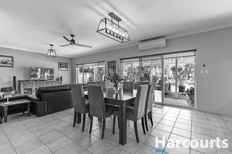 Property photo of 12 Jacaranda Drive North Yunderup WA 6208