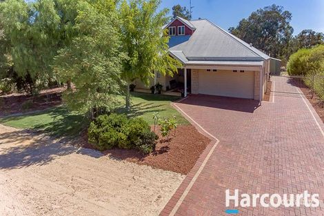 Property photo of 12 Jacaranda Drive North Yunderup WA 6208