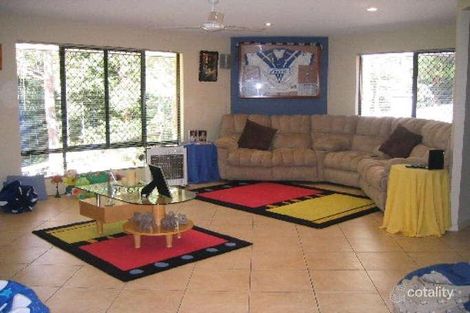 Property photo of 16 Samuel Place Mooloolah Valley QLD 4553