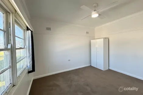 Property photo of 65 Brock Street Young NSW 2594