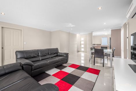 Property photo of 2/31 Hall Street Northgate QLD 4013