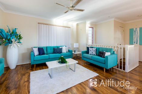 Property photo of 4 Defender Close Marmong Point NSW 2284