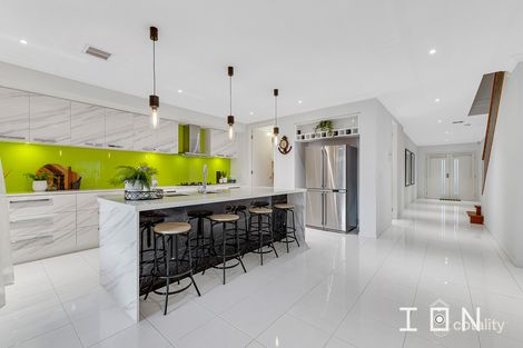 Property photo of 4 Buckskin Drive Clyde North VIC 3978