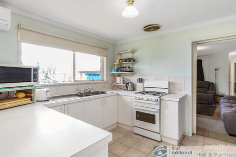 Property photo of 17 Acre Rise Hampton Park VIC 3976