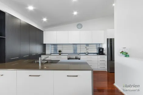 Property photo of 14 Clan Ranald Avenue Edithburgh SA 5583