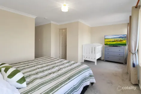 Property photo of 24 Fairway Crescent Stanthorpe QLD 4380