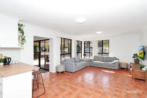 Property photo of 24 Fairway Crescent Stanthorpe QLD 4380