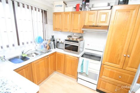 Property photo of 11 Franklin Place Colyton NSW 2760