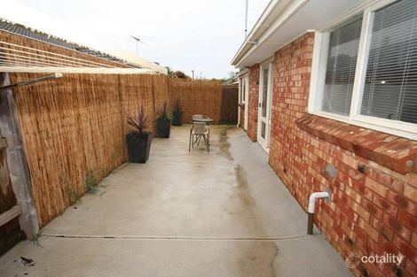 Property photo of 2/23 William Street Cranbourne VIC 3977