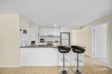 Property photo of 32 Meadow Way Tarneit VIC 3029