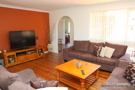 Property photo of 3 Quota Place Edensor Park NSW 2176