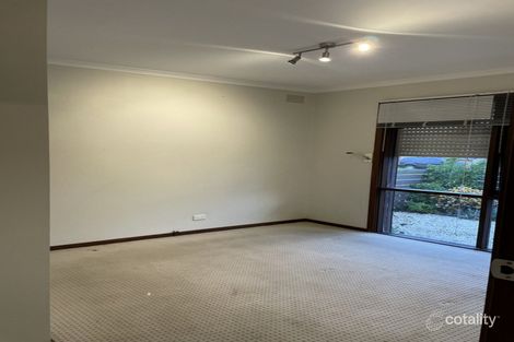 4/8-10 Clacton St, St Albans, VIC 3021