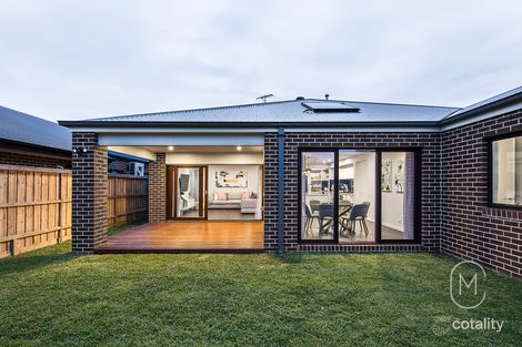 Property photo of 14 Roderick Avenue Doreen VIC 3754