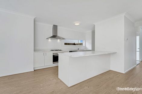 Property photo of 7 Blazon Drive Tarneit VIC 3029