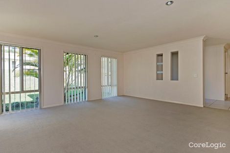 Property photo of 3 Cordeaux Place Pacific Pines QLD 4211