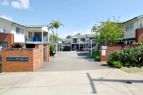 4/14 Fowler St, West Gladstone, QLD 4680