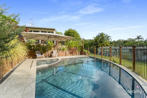 10 Julian St, Peachester, QLD 4519