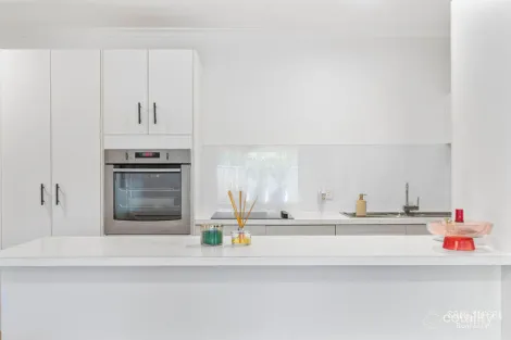Property photo of 2/2 Oscar Court Oxenford QLD 4210