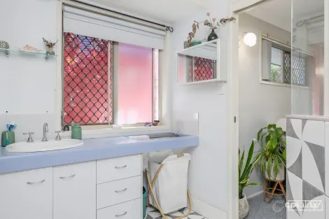 Property photo of 19 Davidson Street Cooee Bay QLD 4703