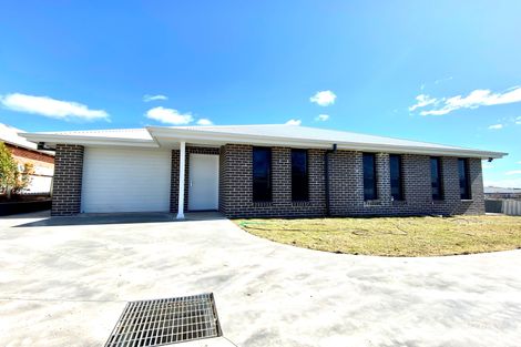 2/3 Denne St, West Tamworth, NSW 2340