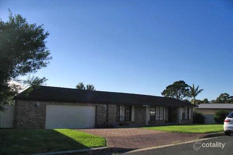 3 Fromholz Cres, Avondale, NSW 2530