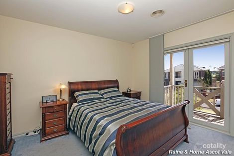 Property photo of 36 Wild Cherry Street Maribyrnong VIC 3032