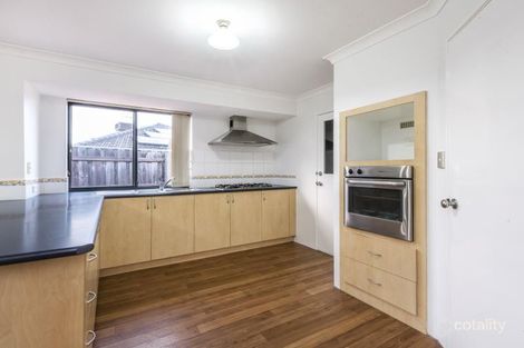 Property photo of 4 Binda Way Halls Head WA 6210