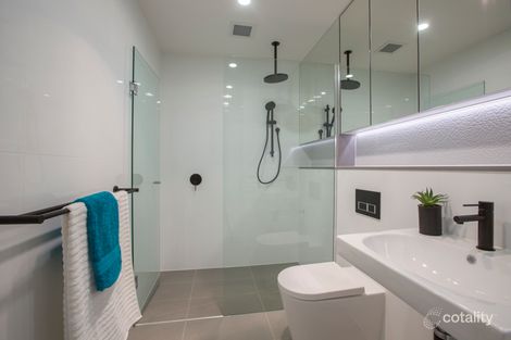 Property photo of 1/52 Seymour Grove Camberwell VIC 3124