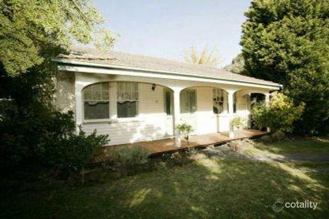 11 Myrniong St, Glen Iris, VIC 3146