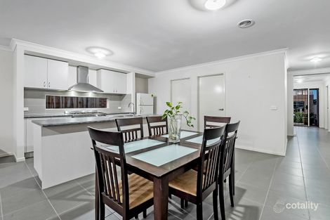 Property photo of 1 Selkirk Way Mickleham VIC 3064