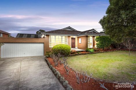 Property photo of 2 Leamington Crescent Glen Waverley VIC 3150