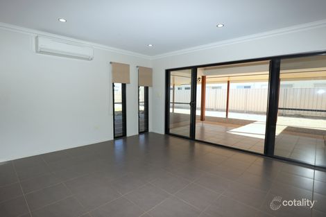 Property photo of 9 Glovar Street Emerald QLD 4720