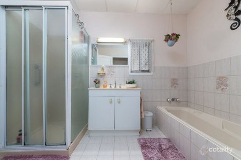 Property photo of 118 Boundary Street Walkervale QLD 4670
