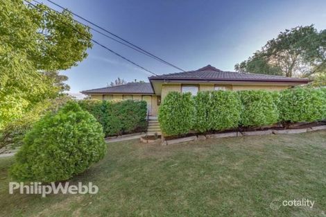 Property photo of 2 Corrong Crescent Mooroolbark VIC 3138
