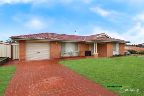 Property photo of 5 McLaughlin Circuit Bradbury NSW 2560