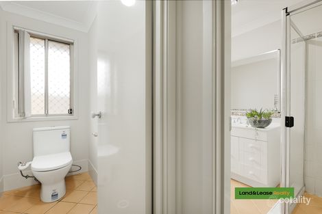 Property photo of 5 McLaughlin Circuit Bradbury NSW 2560