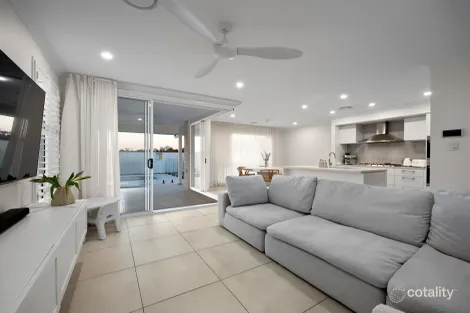 Property photo of 7 Palmview Street Ripley QLD 4306