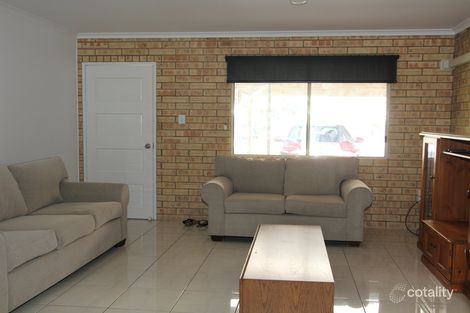 Property photo of 2/25 Baker Street Emerald QLD 4720