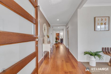 Property photo of 7 Cheviot Drive Truganina VIC 3029