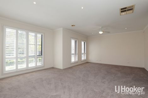 Property photo of 11 Cowan Parkway Point Cook VIC 3030