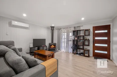 Property photo of 19 Moran Road Buff Point NSW 2262