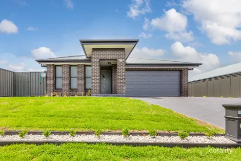 16 Tumpoa St, Fletcher, NSW 2287