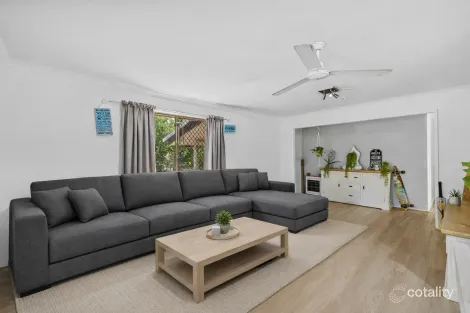 Property photo of 28 Racecourse Road Barmaryee QLD 4703