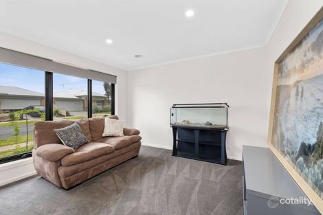 Property photo of 18 Lyric Court Canadian VIC 3350