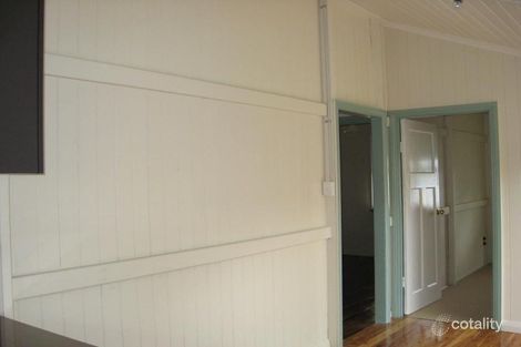 Property photo of 92 Folkestone Street Stanthorpe QLD 4380