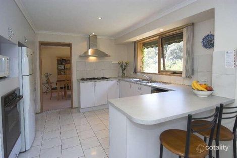 Property photo of 12 Cudgee Court Research VIC 3095